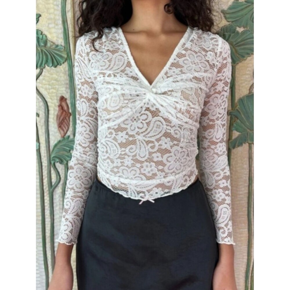 Lisa Says Gah Cream Lace Twist-Front Long Sleeve Top Romantic Fairy Festival